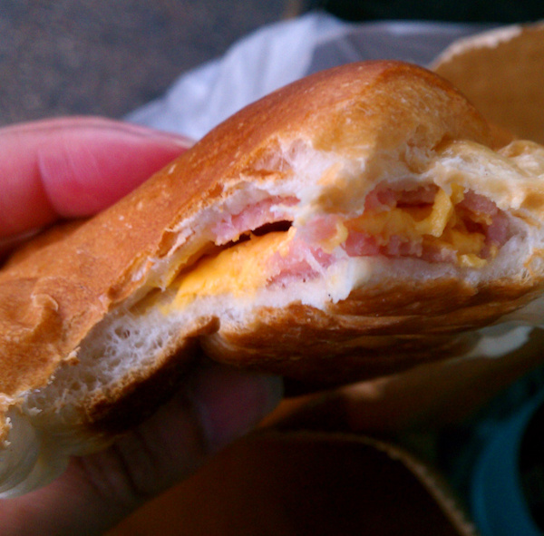 Naomi's Bakery in Yigo, Guam, makes awesome hot pan de sal and ham-and ...